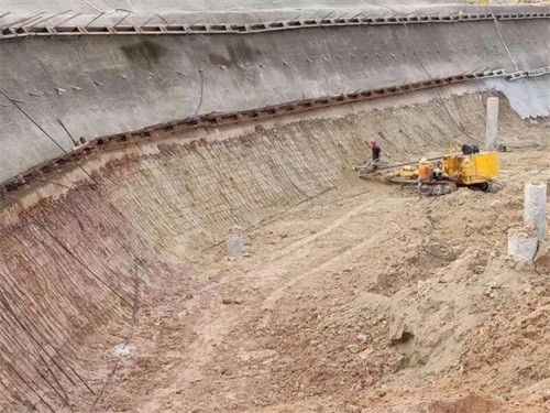资阳基坑边坡加固